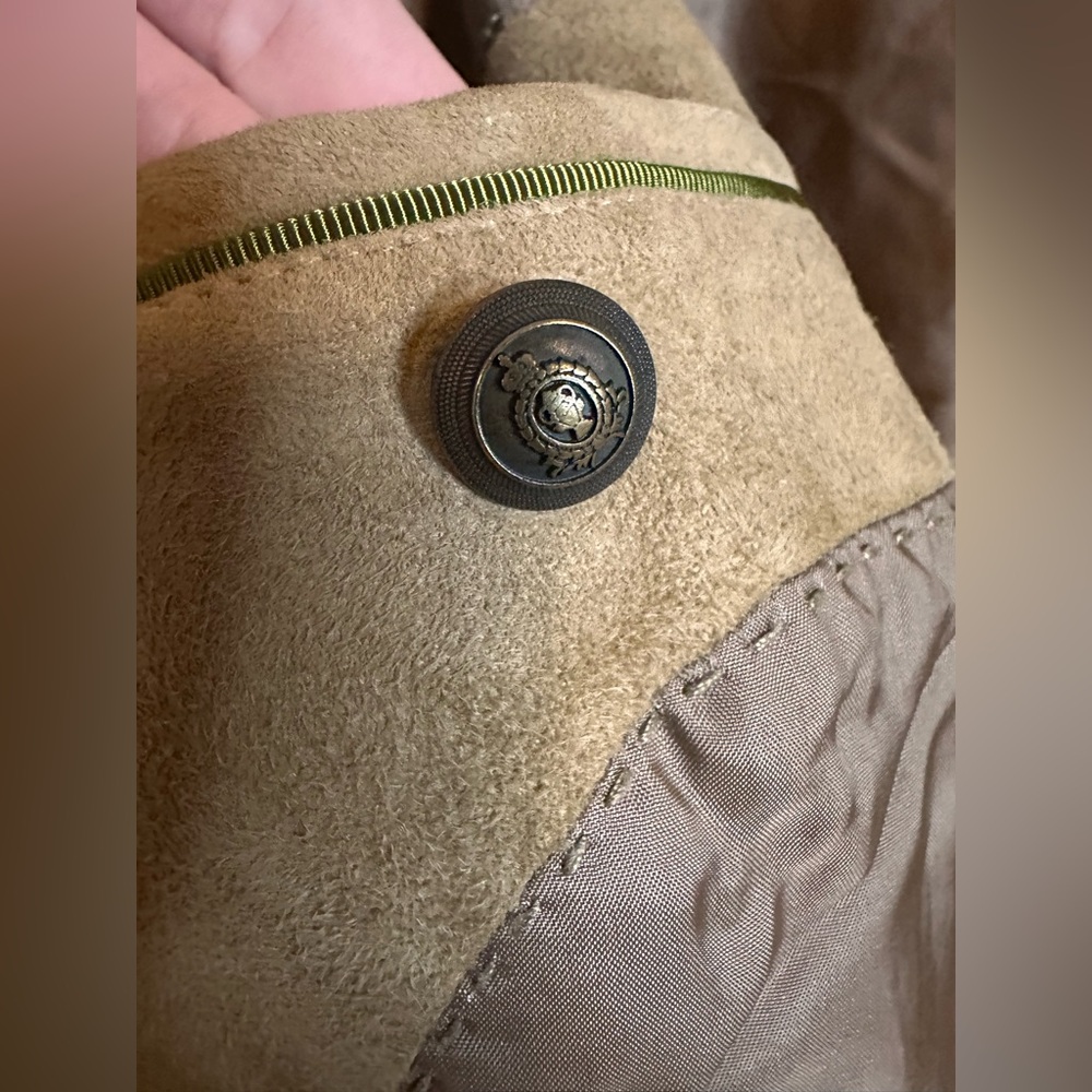 Island Soft Suede Jacket - Perfect Vintage- Jacket.  Size L - Picture 4 of 16